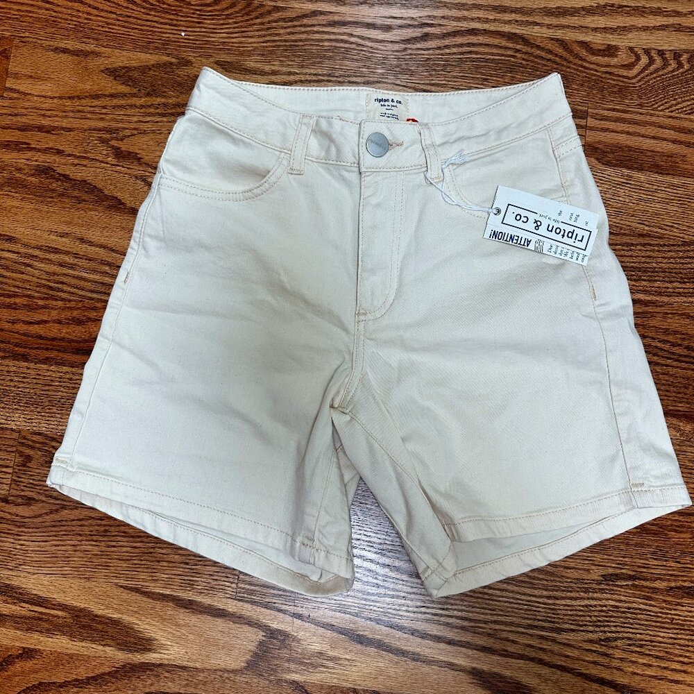 Women's Canvas Shorts Cream / White